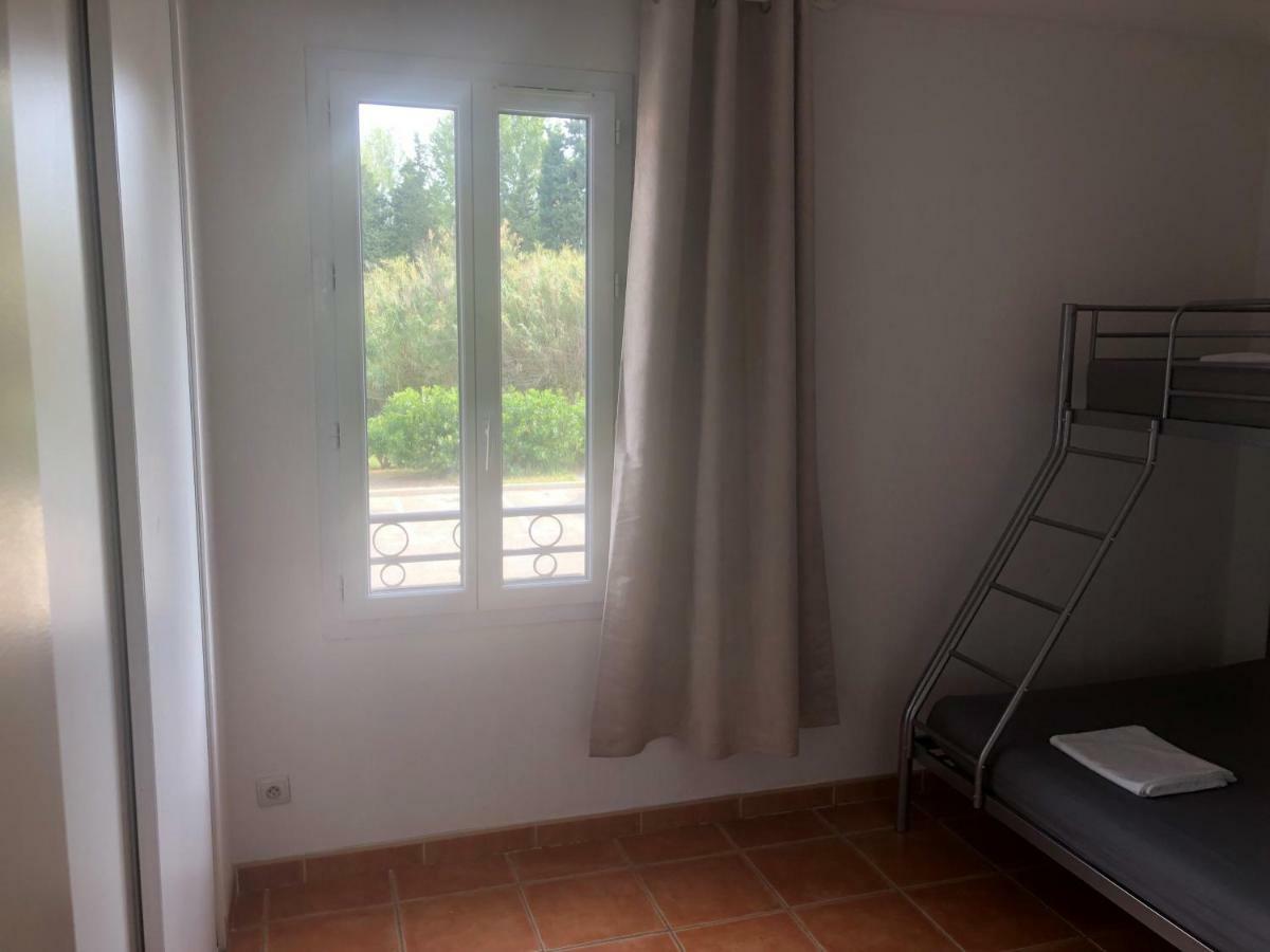 Appartement Dans La Residence Les Mazets De Camargue Arles Zewnętrze zdjęcie